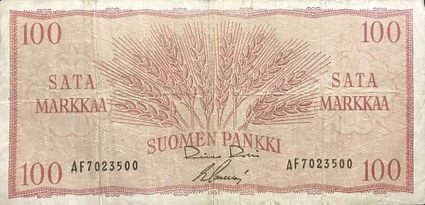 100 Марккаа